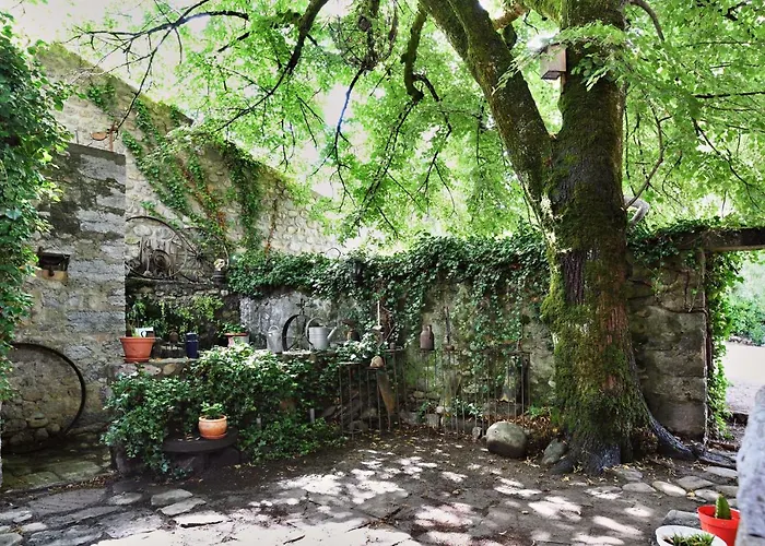 Le Bruit De L'eau Labeaume